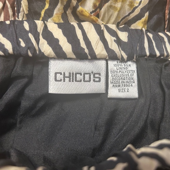 Chico's Silk broom stick lined skirt, size 2 or Large - Picture 3 of 5